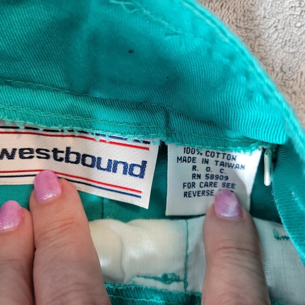 Westbound Womens Shorts 18 Plus Zip Fly Blue Cuff Hem Cotton Casual SHO16E - Picture 8 of 9
